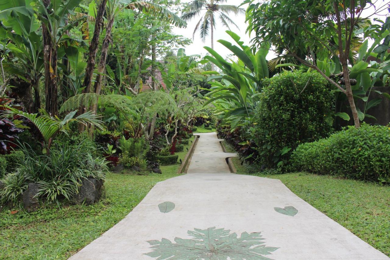 Senetan Villas And Spa Resort Ubud  Ruang foto